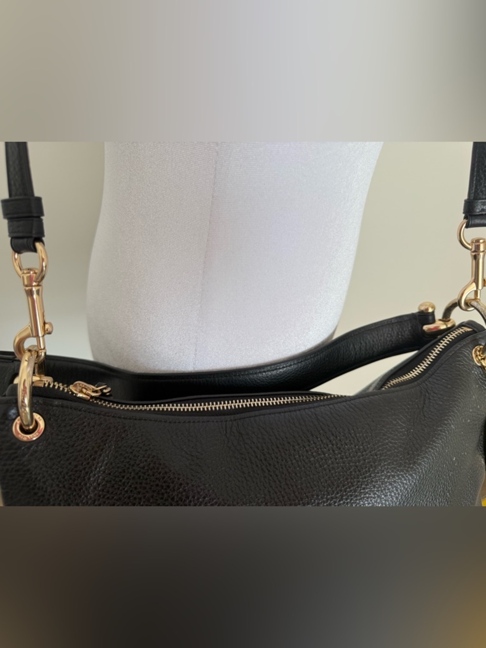 Coach Black Pebbled Leather MIA Shoulder Bag with Gold Hardware - Picture 4 of 8